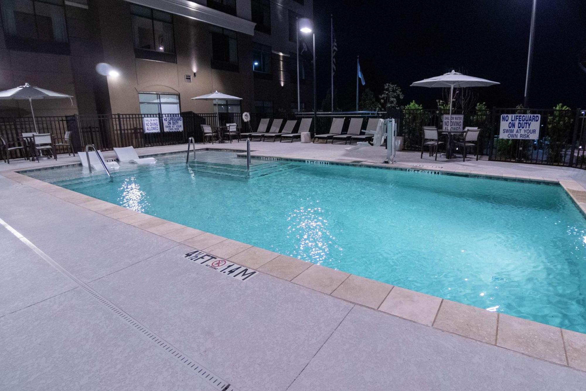 Hilton Garden Inn Spartanburg Esterno foto