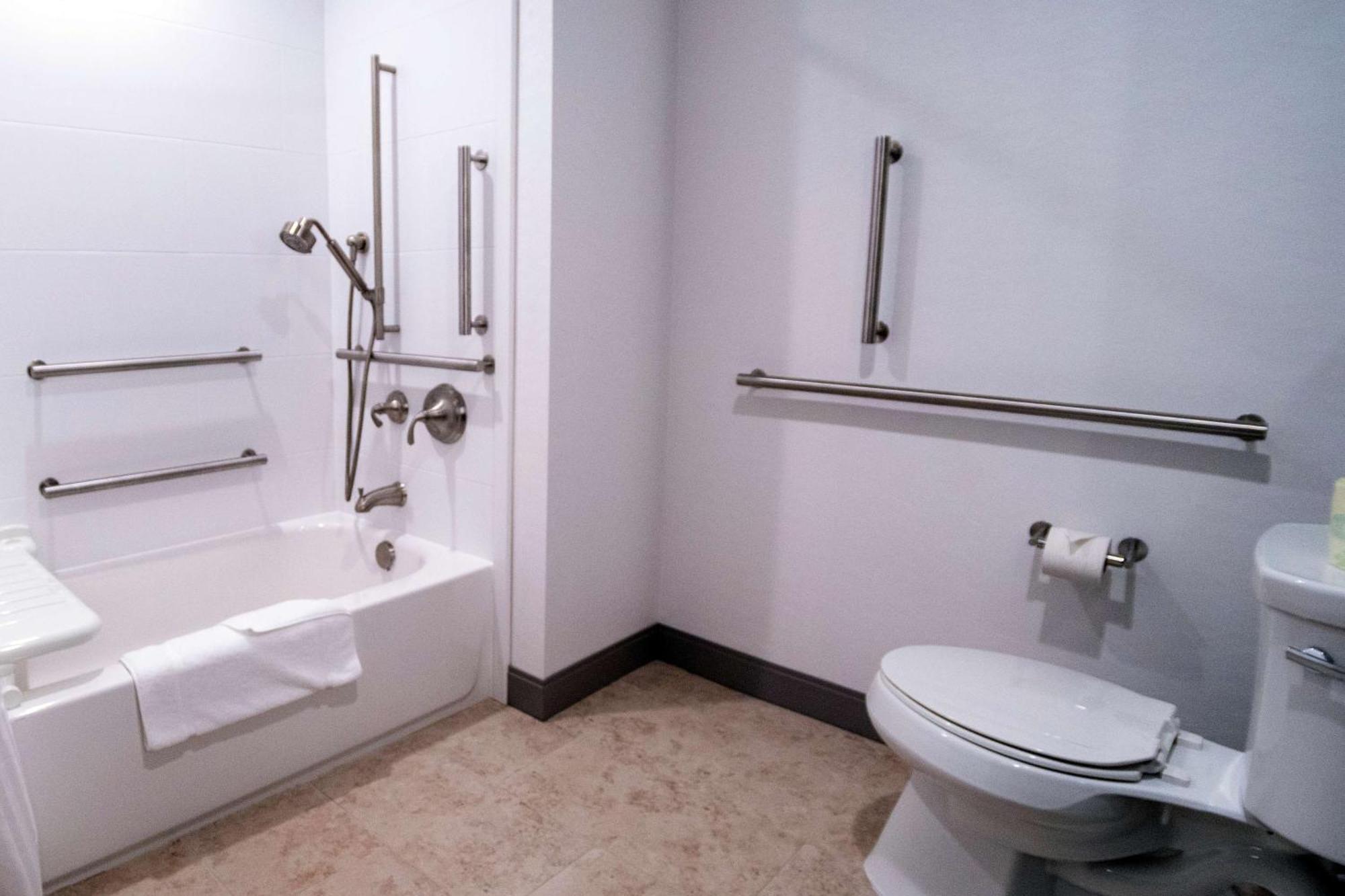 Hilton Garden Inn Spartanburg Esterno foto